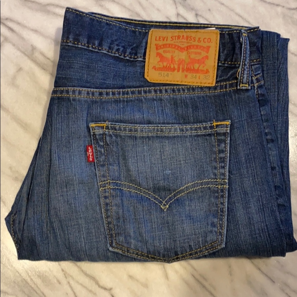 Levi’s 514 jeans